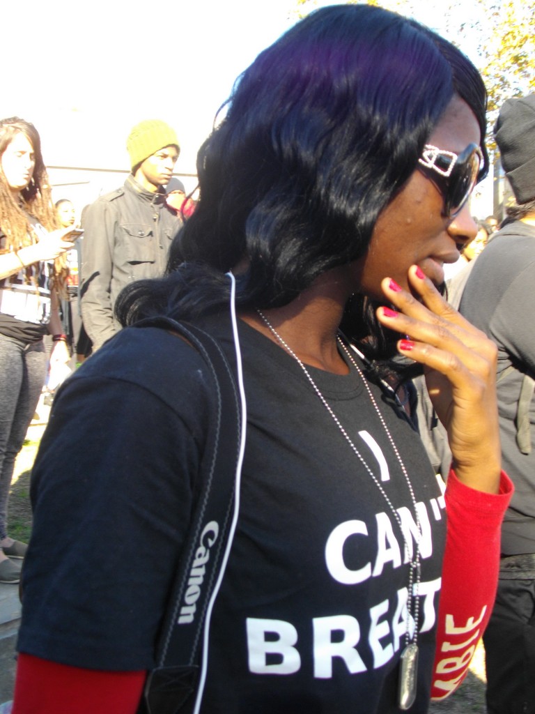 I Can't Breathe shirt to protest the death of Eric Garner